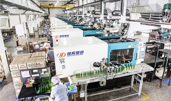 新闻中心-鹤山市业成塑料制品有限公司-​ 业成塑料的智能化升级引领行业新高度